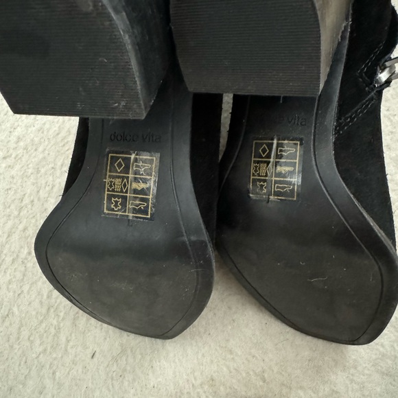 Dolce Vita Fynn Boots - Picture 2 of 3